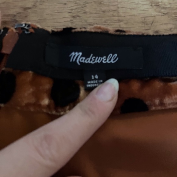 🐆Velvet Spotted Skirt from Madewell! 🐆 - Picture 2 of 9